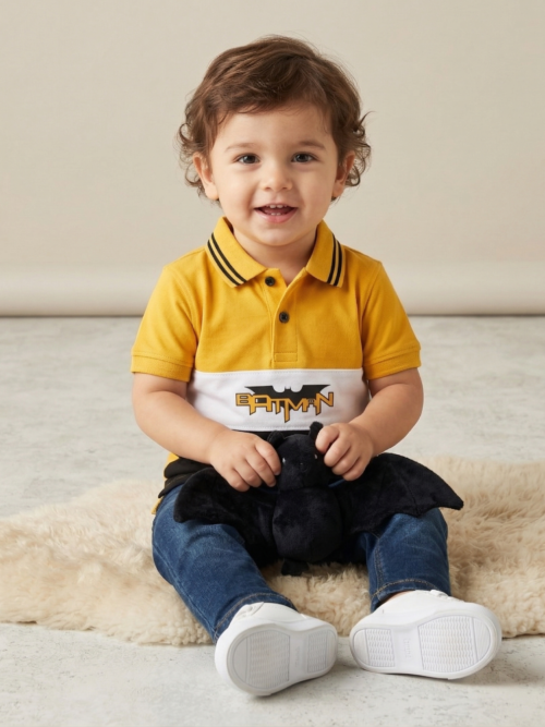 Batman Kids Polo Shirt – Stylish Summer Wear for Boys